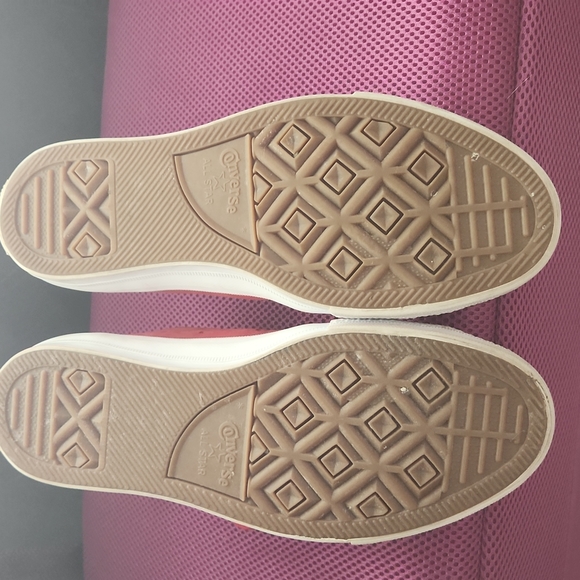 Chuck II Craft Leather Low Top Red Size 8 - Picture 7 of 10